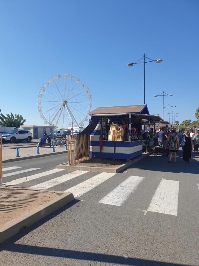 T2 Vue Mer Avec Parking Prive Saint-Pierre-la-Mer  Luaran gambar